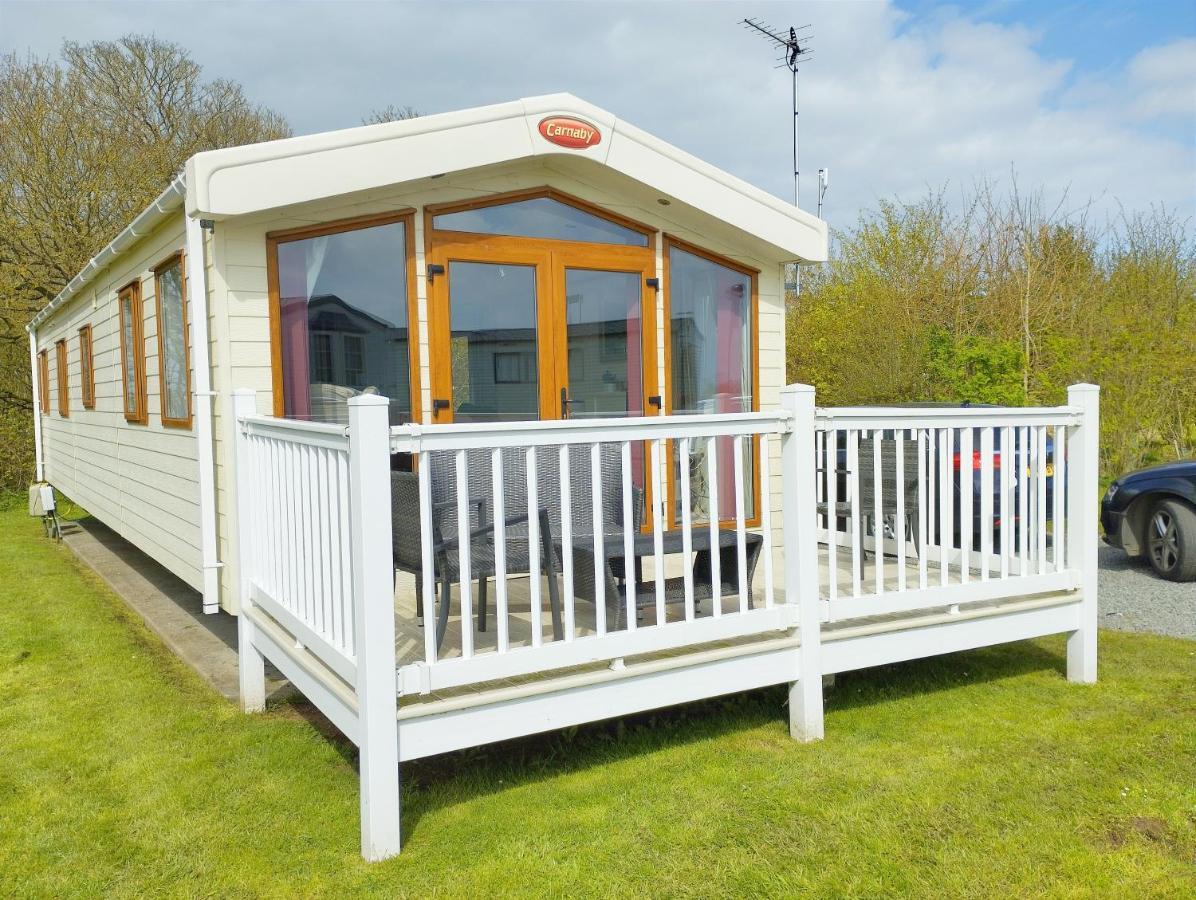 Sand Le Mere Holiday Village Caravan Hire Tunstall  Dış mekan fotoğraf